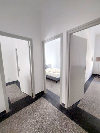 user-CA144995-image