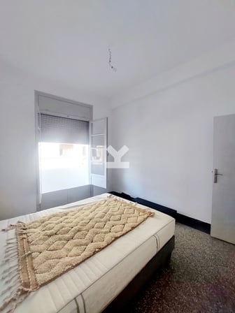 user-CA144995-image
