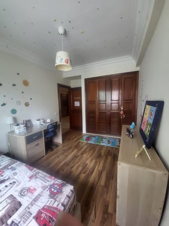 user-CA145683-image