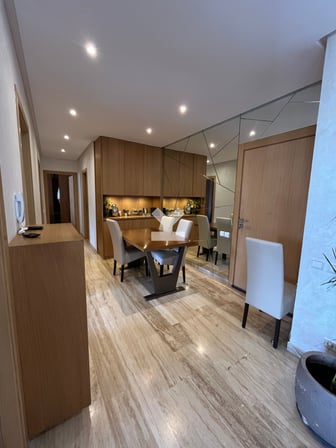 user-TA146094-image