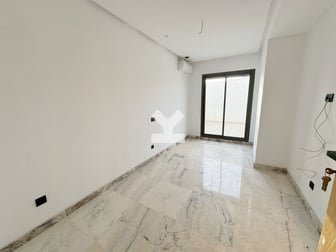 user-CA146520-image