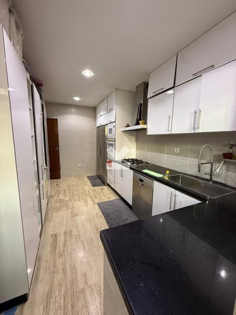 user-CA147871-image