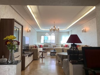 user-CA147950-image