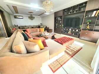 user-CA150916-image