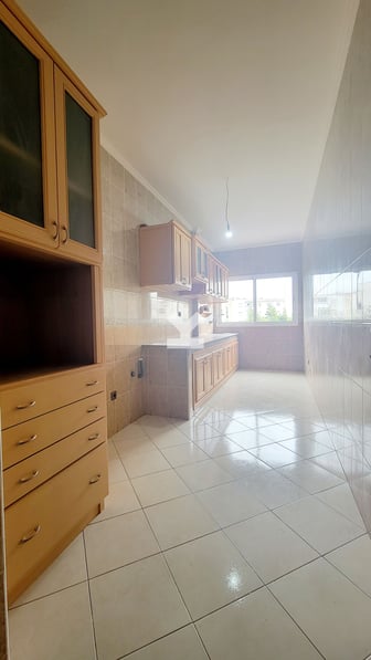 user-CA152823-image