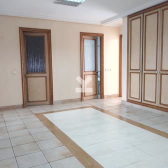 user-CA153903-image
