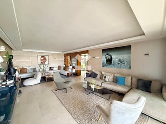 user-CA155199-image