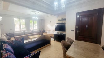 user-CA155972-image