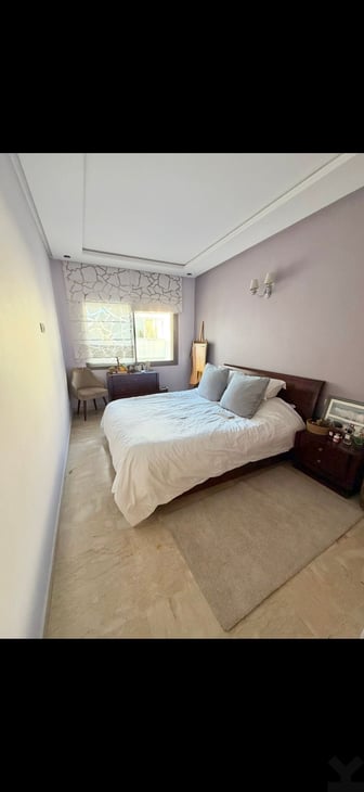 user-CA180012-image