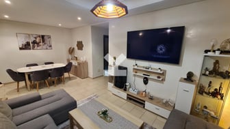 user-CA181064-image