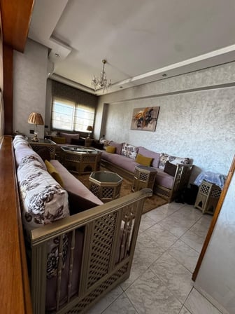 user-CA183050-image