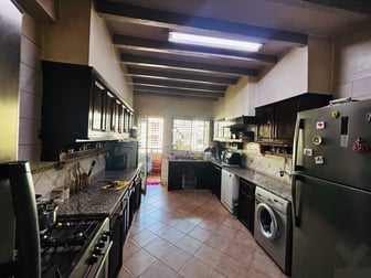 user-CA184882-image