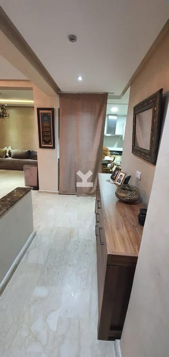 user-CA002604-image