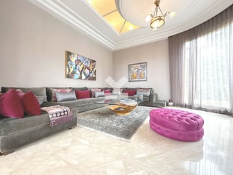 user-CI008685-image