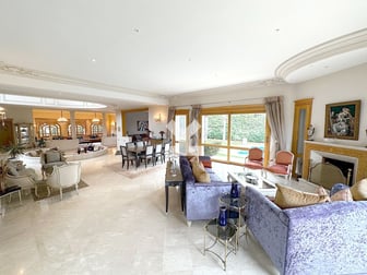 user-CI008685-image