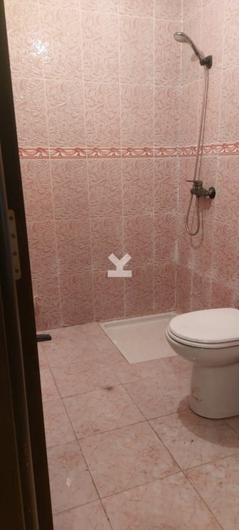 user-CA012394-image