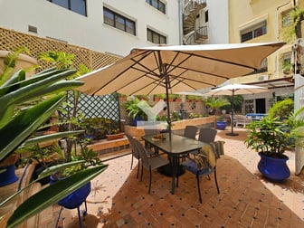 user-CA012823-image