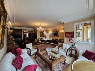 user-CA012823-image
