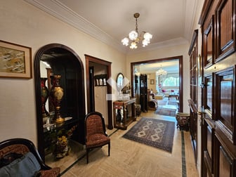 user-CA012823-image