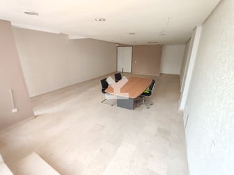 user-CI018502-image