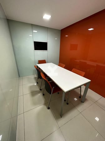 user-CI019518-image