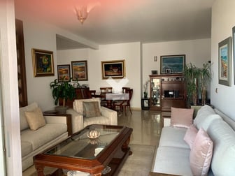 user-CA020995-image