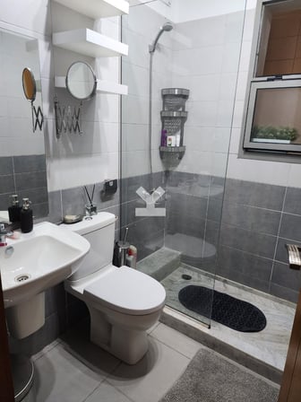 user-TA022952-image