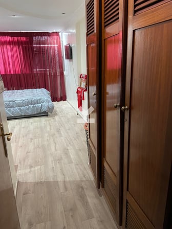 user-CA026172-image