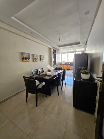 user-CA026420-image