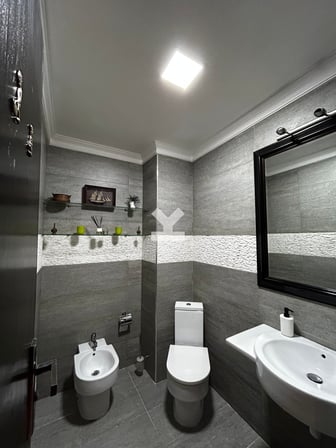 user-CA026532-image
