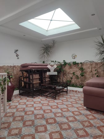 user-CI031010-image