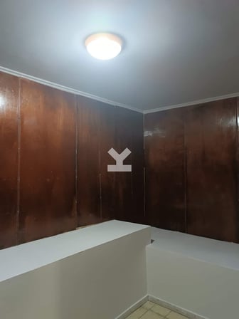 user-CO035389-image