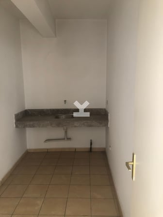 user-SI037882-image