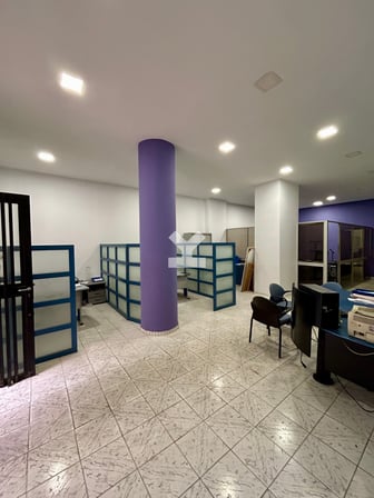 user-CI040083-image