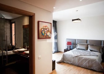 user-CI042588-image