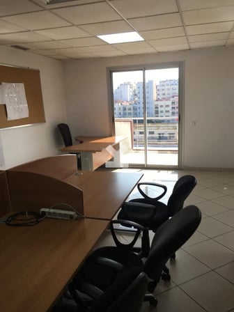 user-CI047899-image