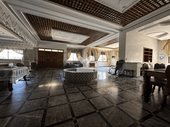 user-CI049354-image