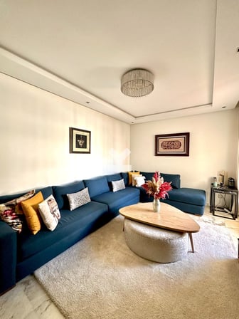 user-CA050546-image