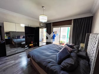 user-CA051009-image