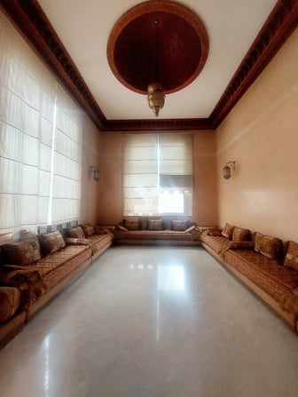 user-CI054505-image