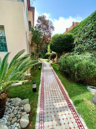 user-CI054640-image