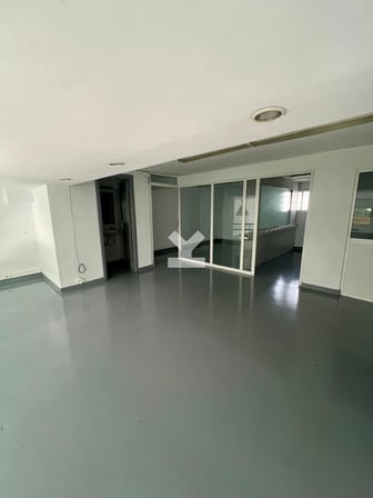 user-CI056179-image
