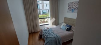 user-CA058992-image