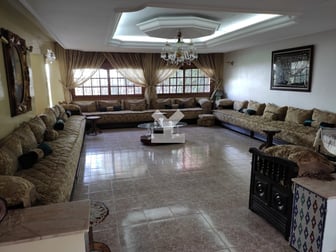 user-CI059044-image