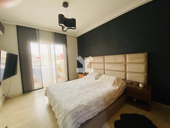user-CA062733-image