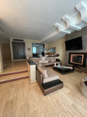 user-CI064440-image