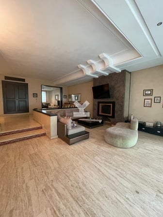 user-CI064440-image