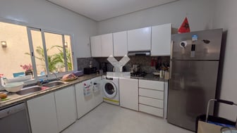 user-MI070877-image