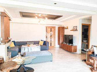 user-CA076405-image