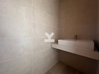 user-CI079450-image